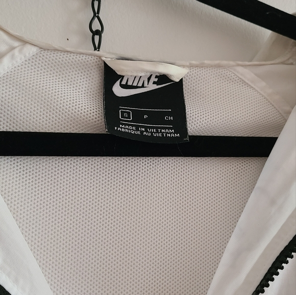 Nike windbreaker - Picture 5 of 6